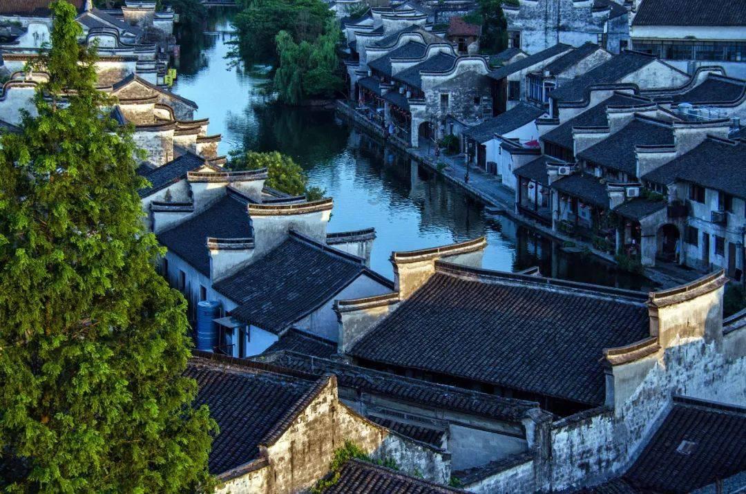 逃离复古经典房屋